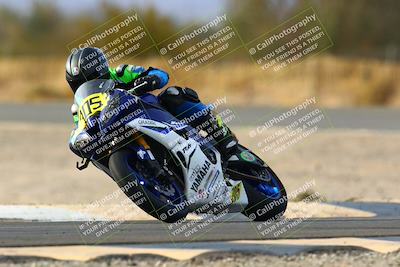 media/Feb-27-2022-CVMA (Sun) [[a3977b6969]]/Race 15 Amateur Supersport Middleweight/